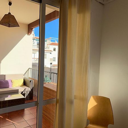 Tiyoweh Apartment Nerja Exterior photo